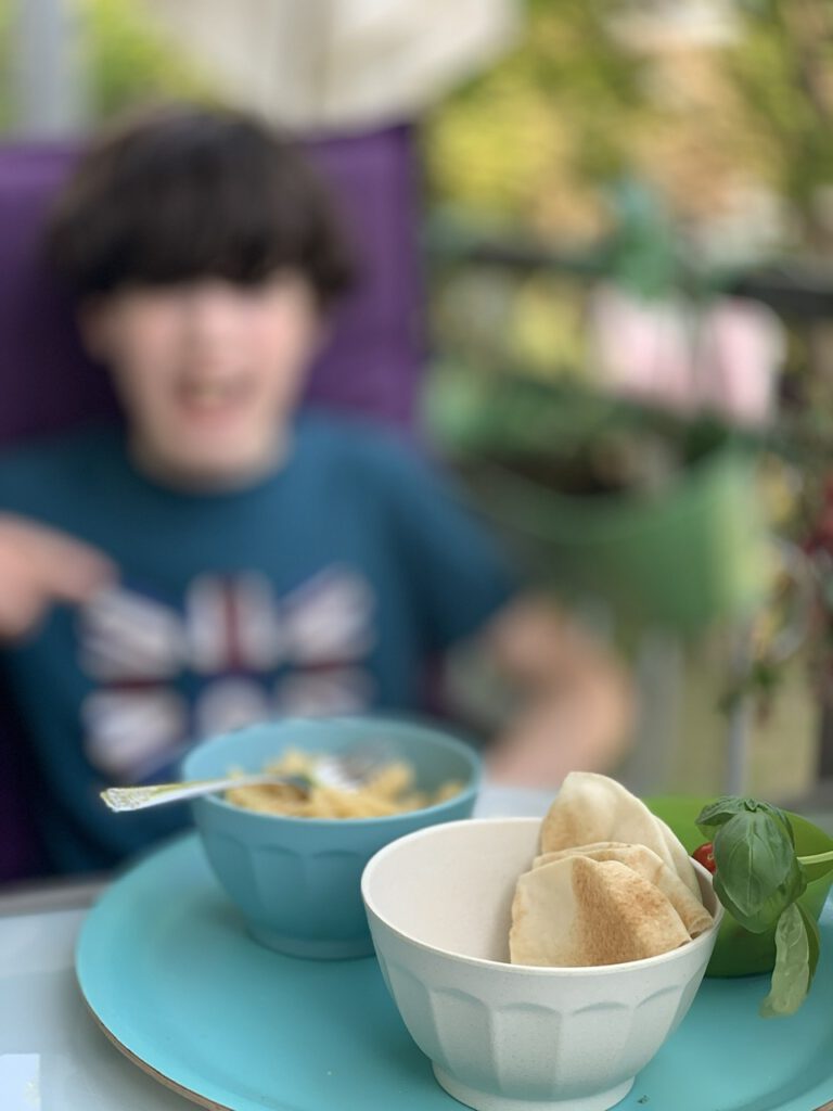 Zuhause nach Maskenpflicht zum Schulstart
